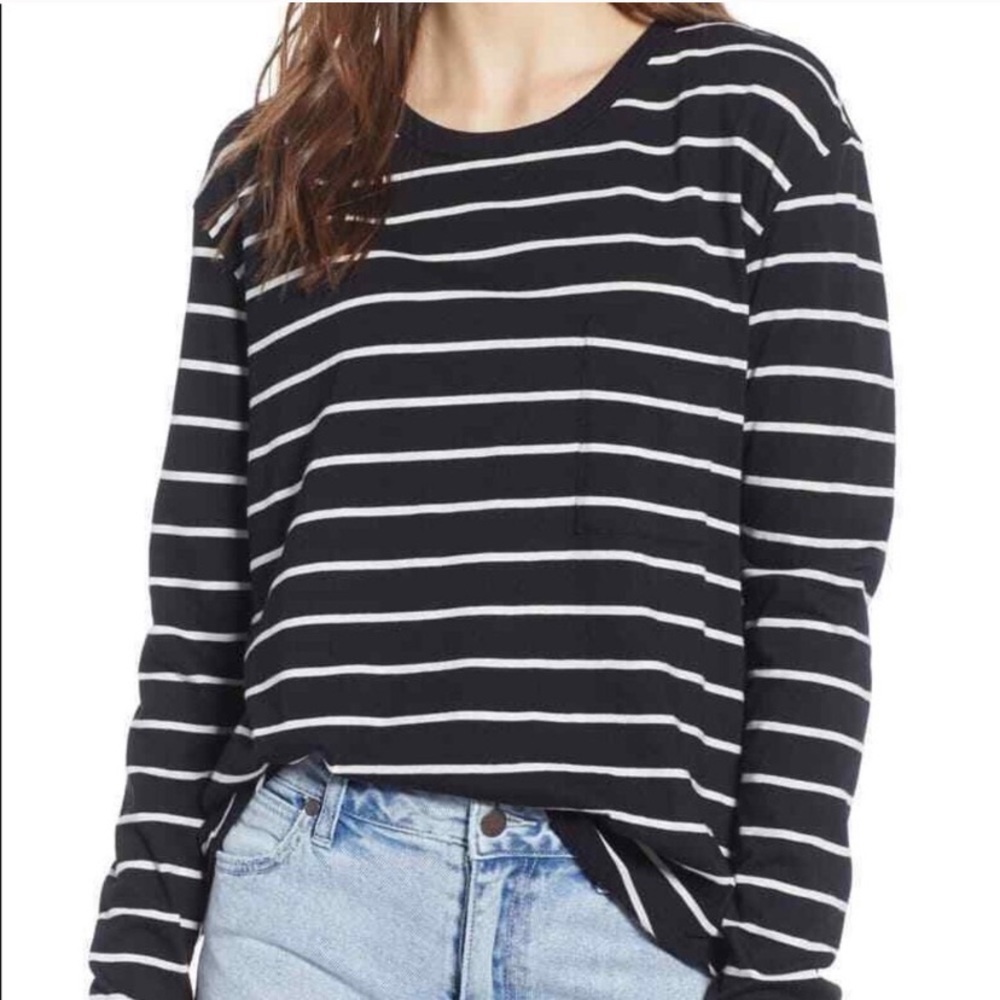 BP Slouchy Front Pocket Striped Blk Wht Long Top